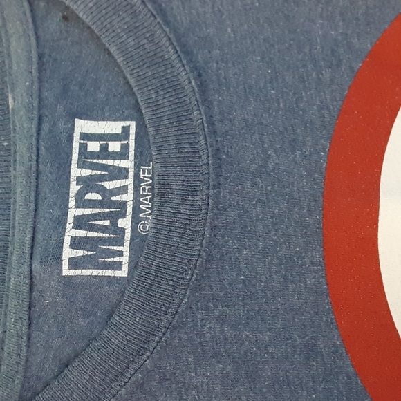 Marvel t-shirt - Picture 2 of 7